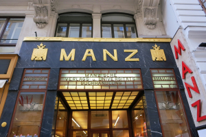 manz-the-book-publisher-on-kohlmarkt_7761705500_o